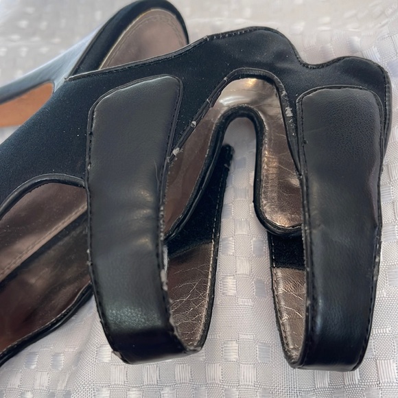 🌸Bebe 6” platform black stilettos high heels with adjustable Velcro straps - Picture 11 of 12